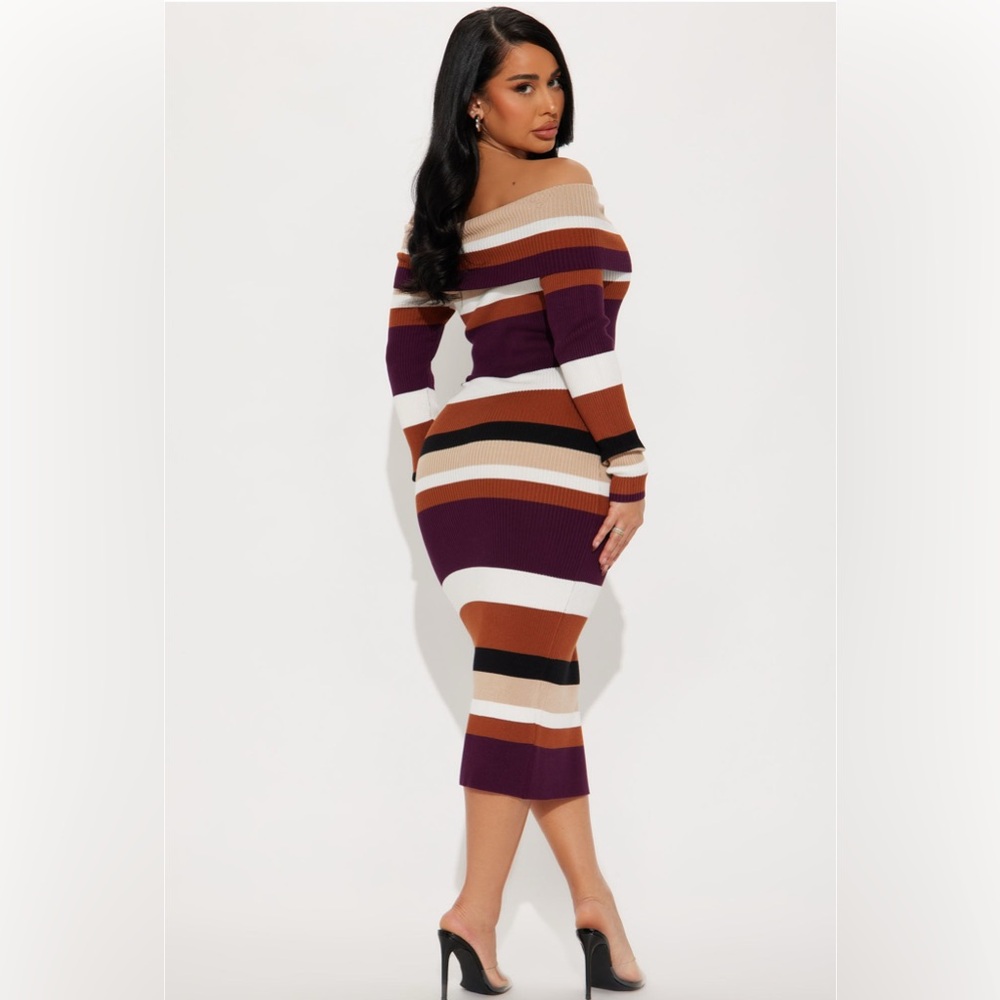 Main Muse Sweater Midi Dress new